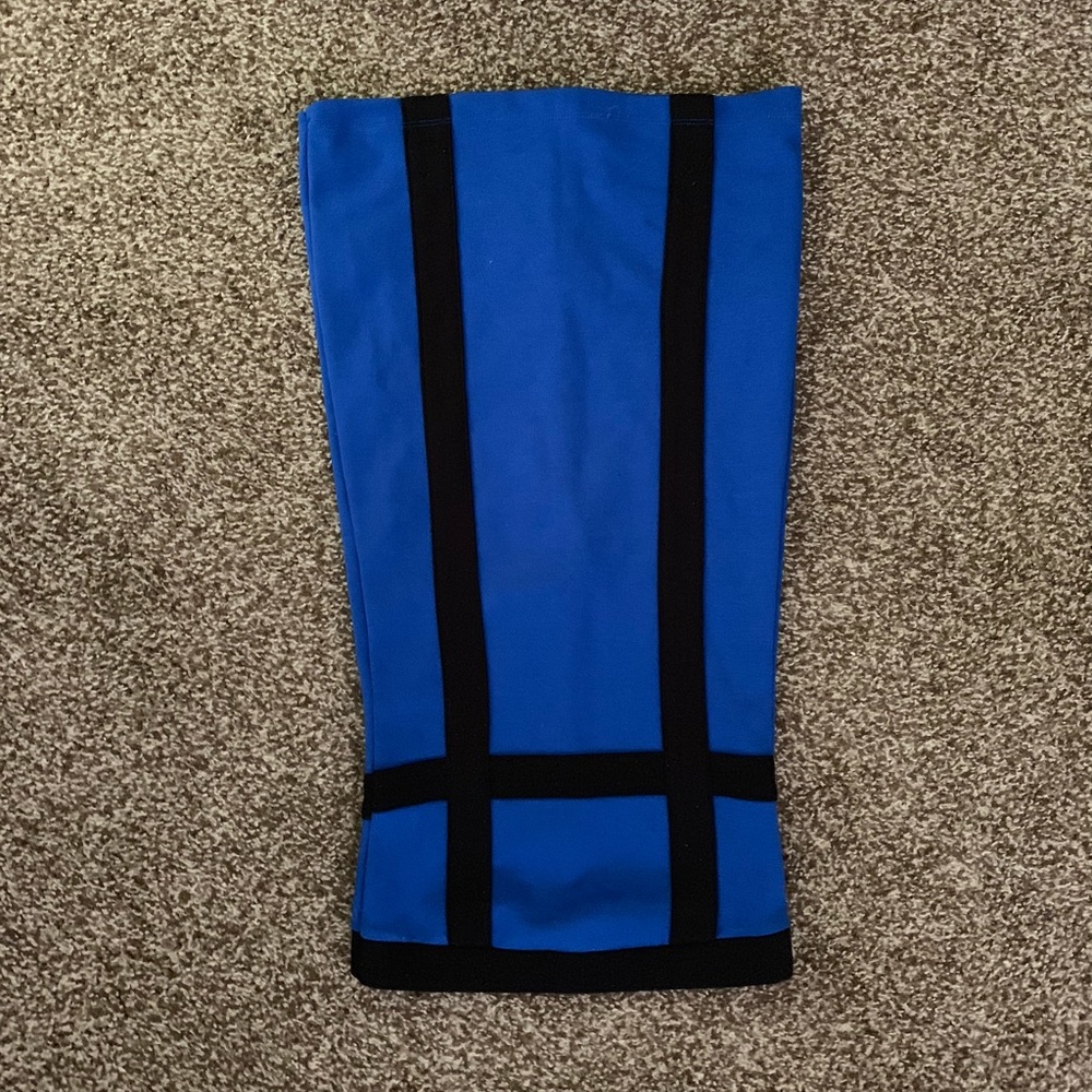 Royal body con dress
